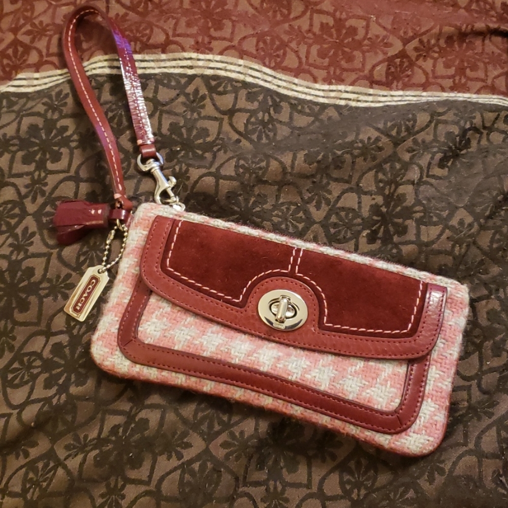 Coach tweed houndstooth wool wristlet